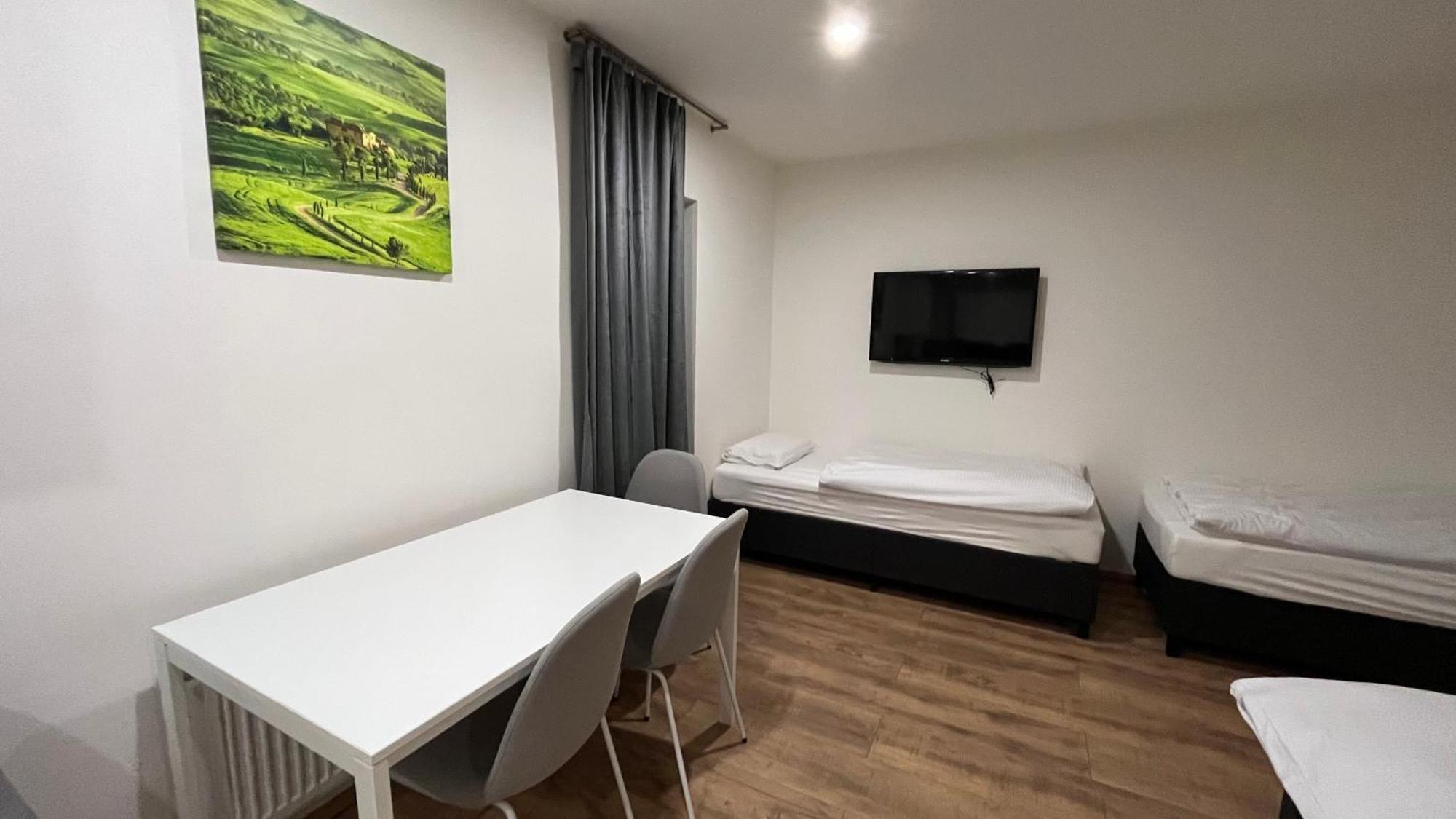Apartment Golden Prague 78 Vestec  Buitenkant foto