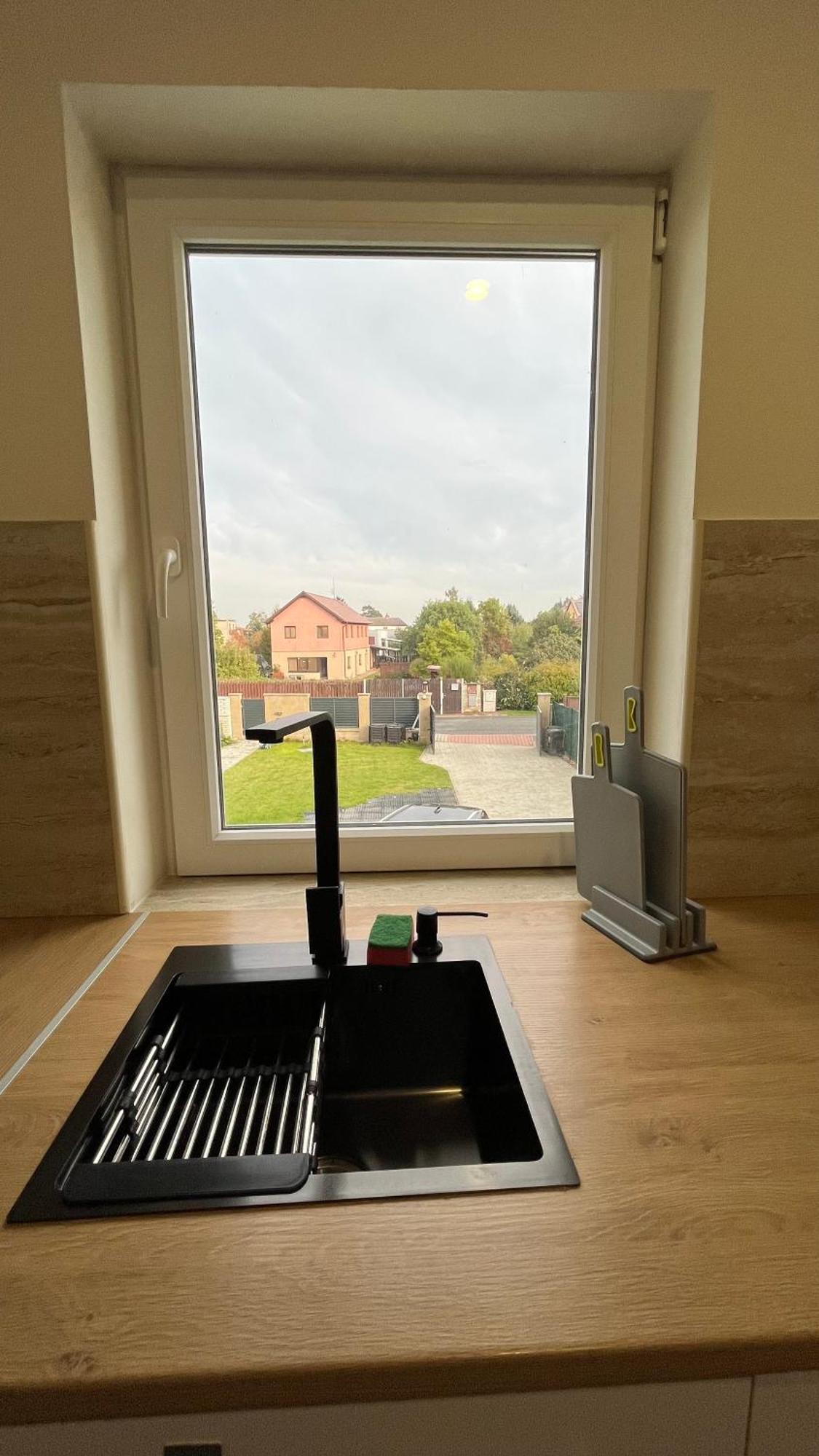 Apartment Golden Prague 78 Vestec  Buitenkant foto